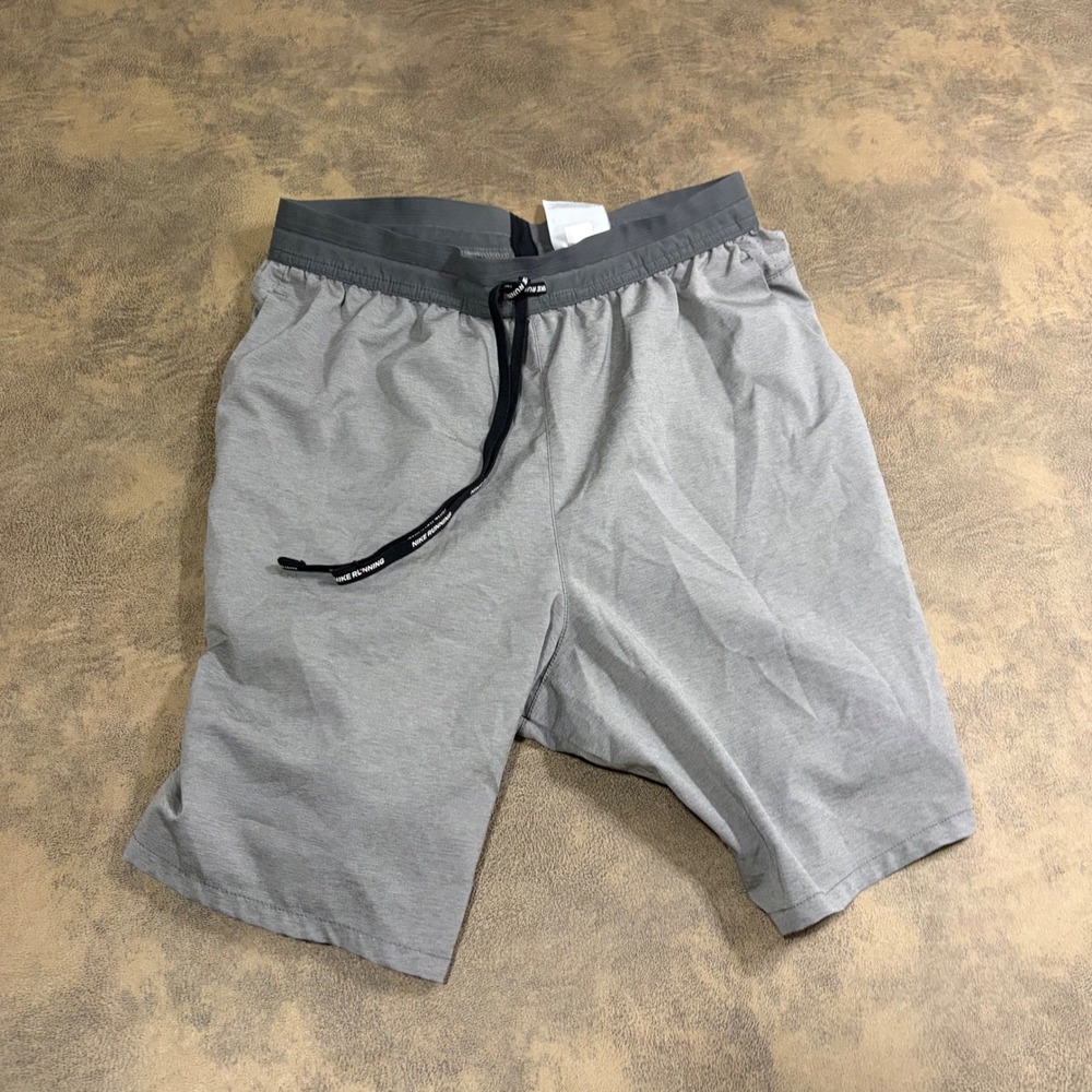 Nike Dri-FIT Stride Shorts Mens Medium Gray 7in 2-in-1 Running CT7943-068 - Picture 3 of 10